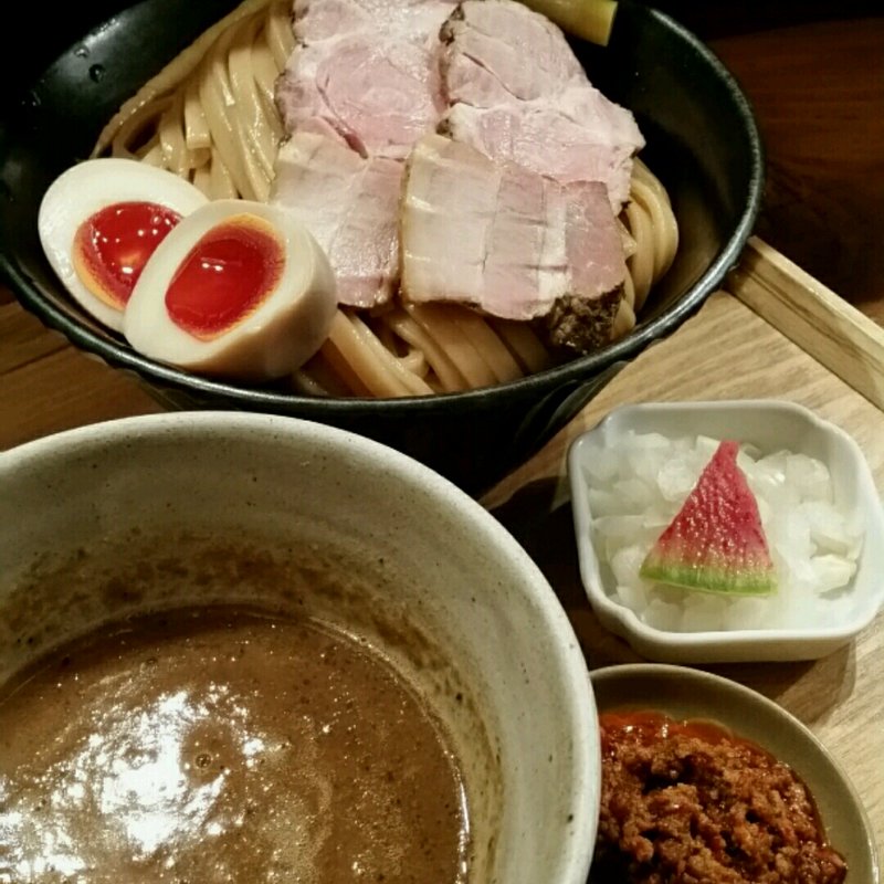 特製濃厚つけ麺(400g)(いかれたヌードル フィッシュトンズ （いかれたNOODLE Fishtons）)