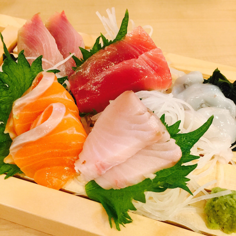 刺し盛り(大衆系酒場くば)