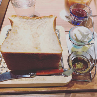 窯だし俺の生食パン(俺のBakery&Cafe 松屋銀座 裏)
