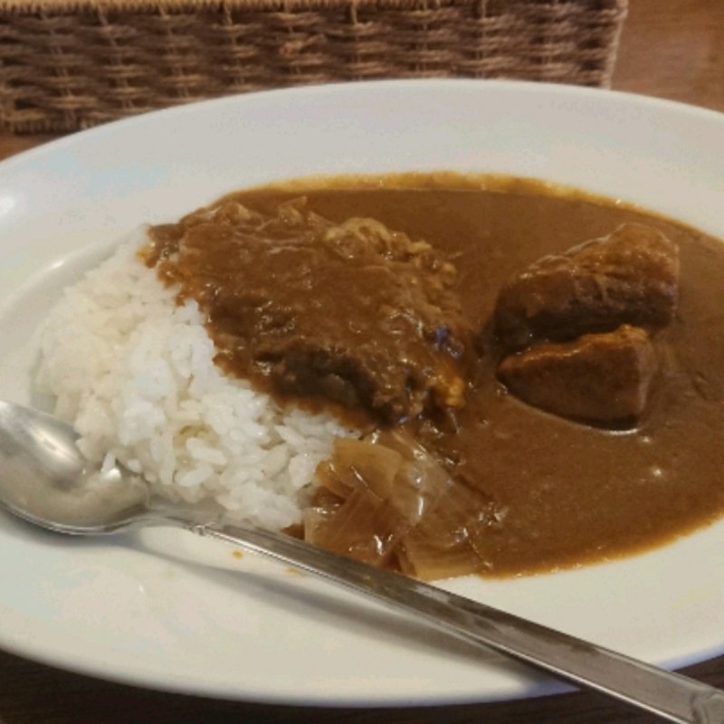 とろとろ豚バラ肉のカレーライス(ラトリエビルド)