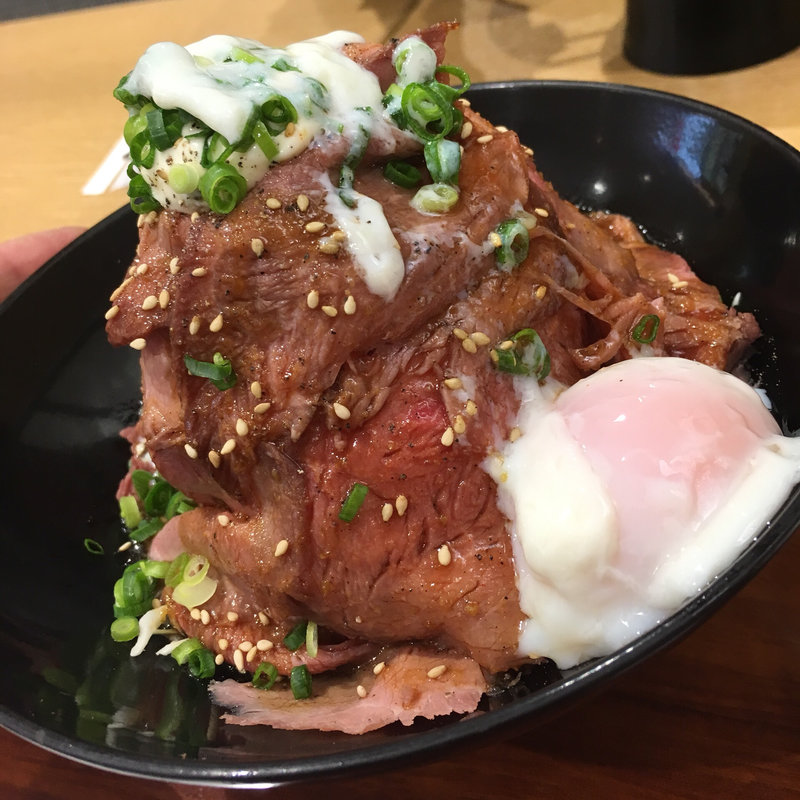 ローストビーフ丼(レッドミート LECT広島店)