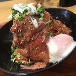 ローストビーフ丼