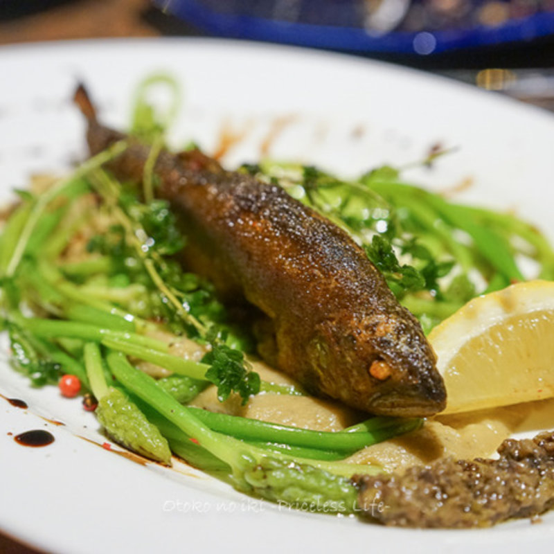 鮎のコンフィ(+ruli-ro ルリイロ)