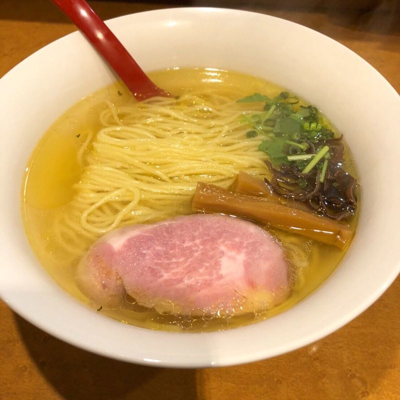 塩らーめん（細麺）(紅 （くれない）)