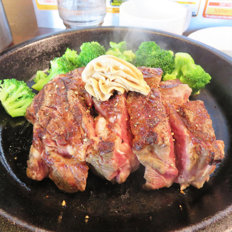 ワイルドステーキ300g(いきなり！ステーキ マリノアシティ福岡店)