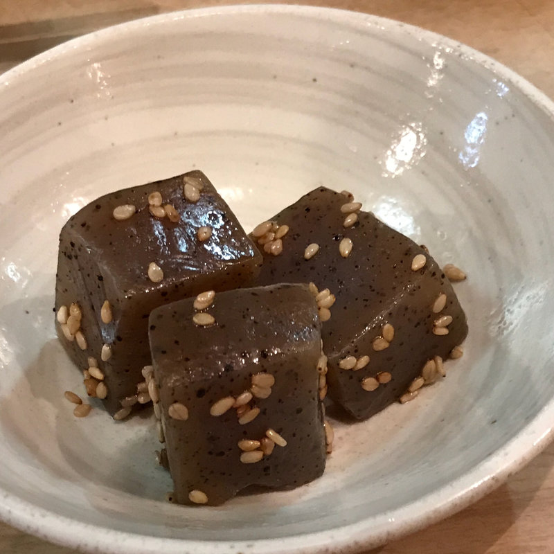 ピリ辛こんにゃく(ミルクワンタン 鳥藤)