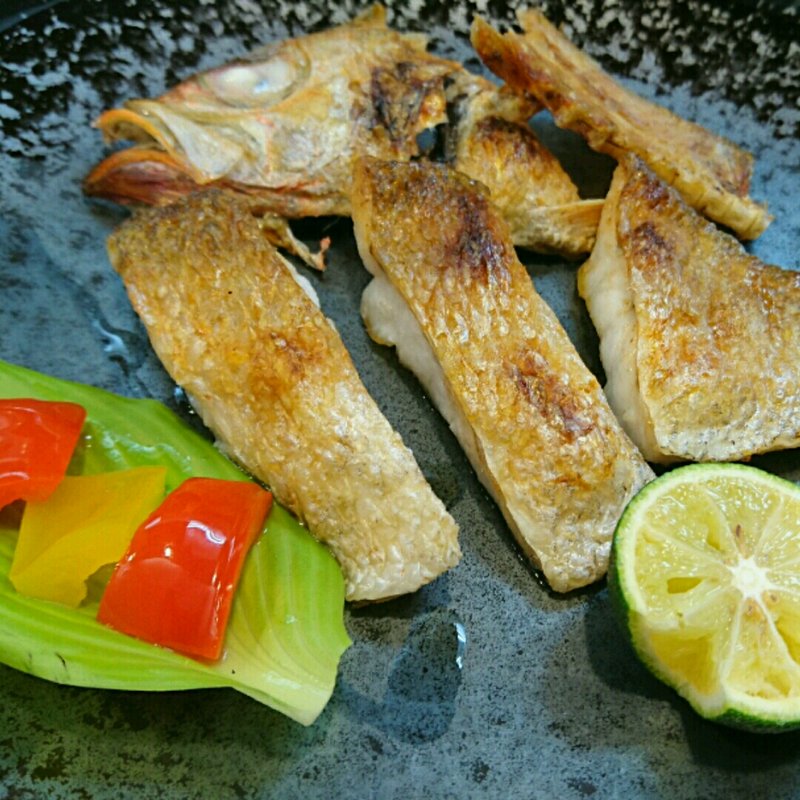 のどぐろ(塩焼き)(魚菜きし )