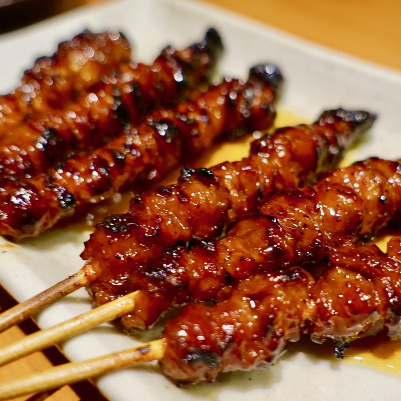 名物　皮の熟成タレ焼き(とりいし )