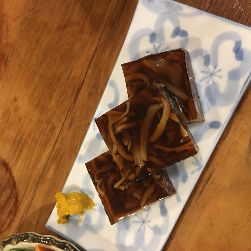 サメの煮こごり(魚三酒場 富岡店)