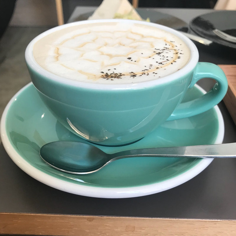 ほうじ茶ラテ(LEAD COFFEE)