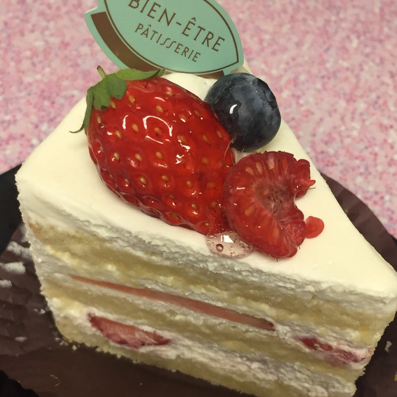 シャンティ　フレーズ(パティスリー ビヤンネートル｜BIEN-ETRE PATISSERIE)