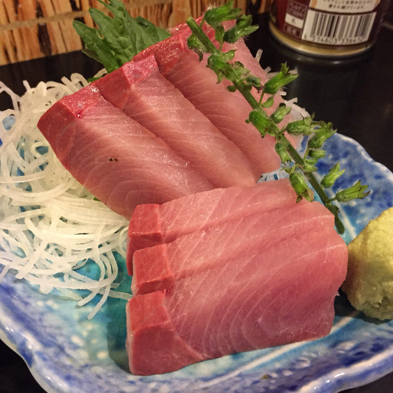 天然ブリ刺し(ほろよい )