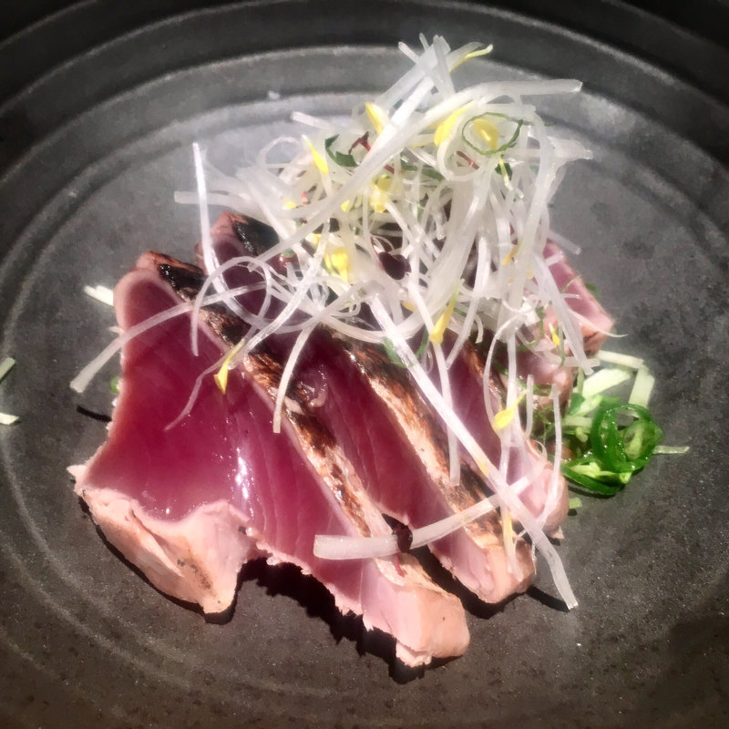 鰹のタタキ(赤坂かこい )