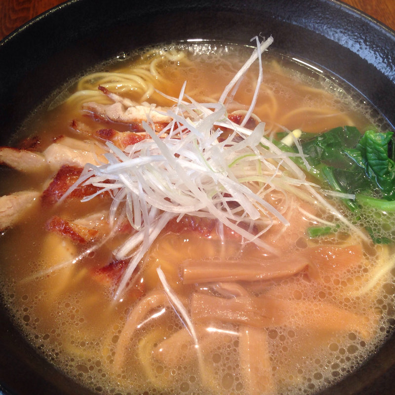 白湯麺(麺処 鳴神 （なるかみ）)