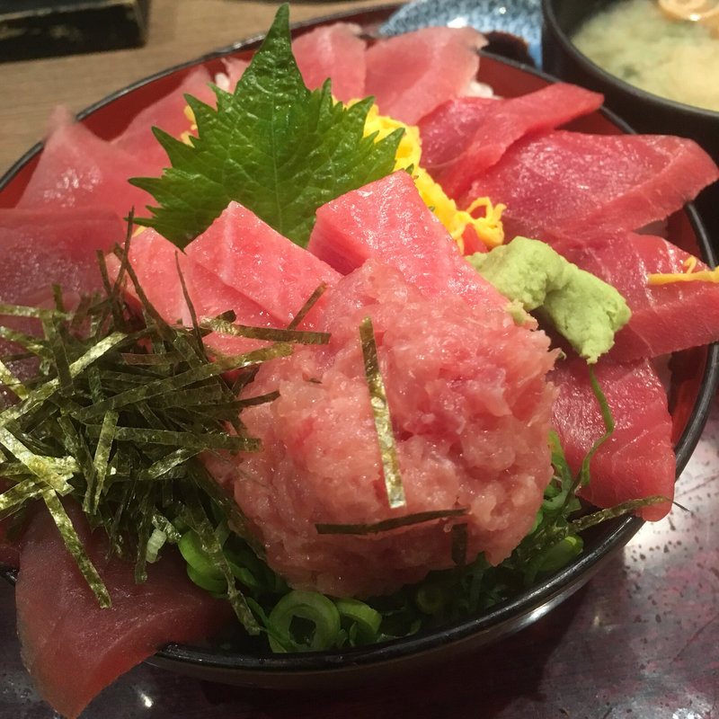 5種のマグロ三昧丼(喜水亭)