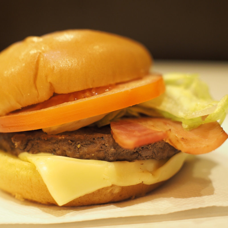 グランクラブハウス(マクドナルド 内環豊中店)