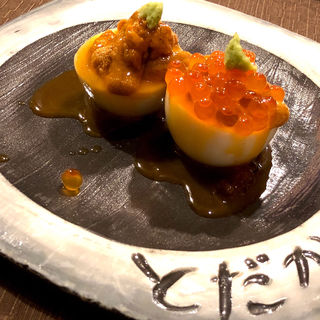 ウニ・オン・ザ 煮玉子(立呑み とだか)