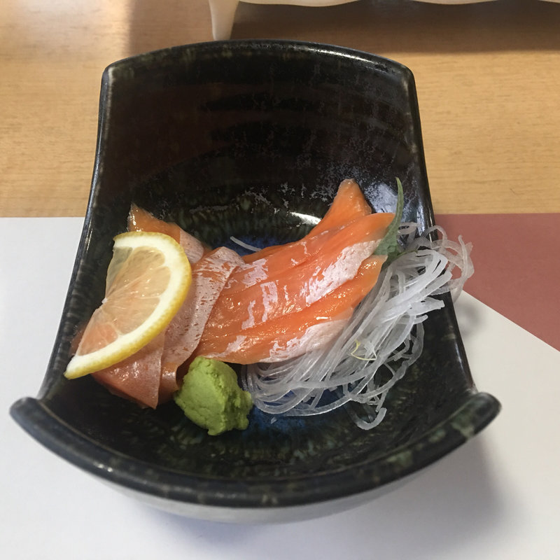 生しゃけ刺身(いけす海幸 )