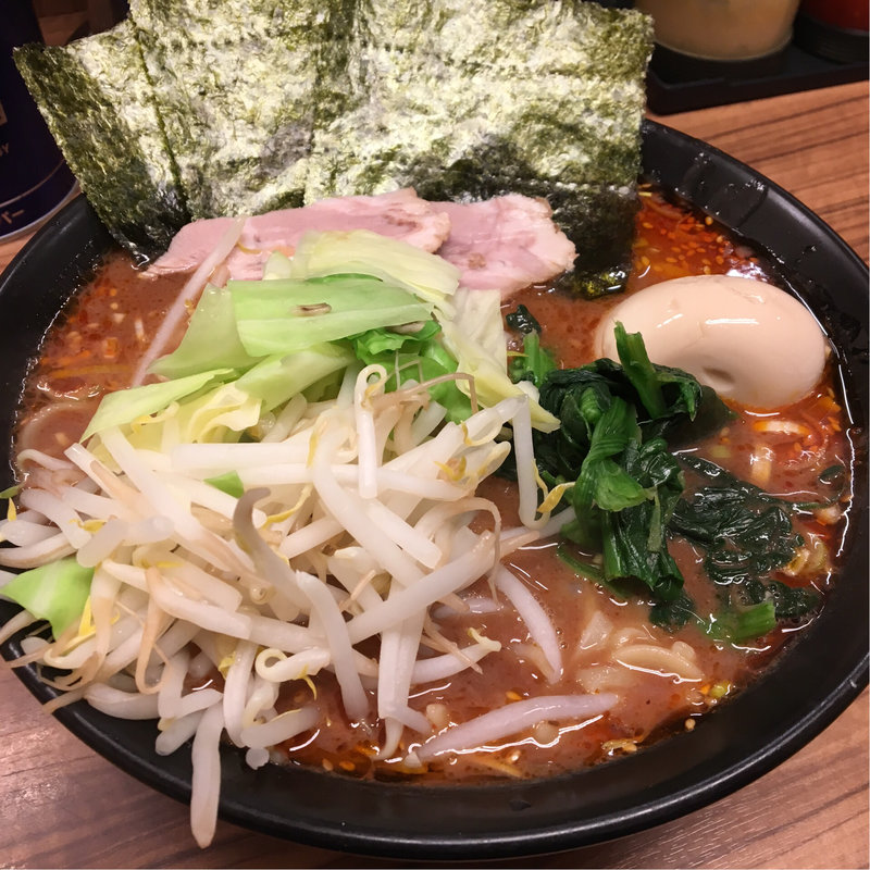 辛味噌ラーメン(横浜家系らーめん 二代目武道家)