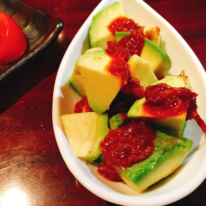 アボカドの自家製ラー油がけ(旬楽ごはん 和和)