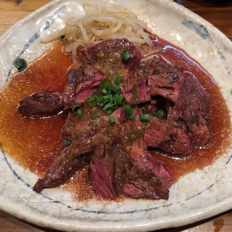 ハラミ焼 オニオンソース わさびトッピング(しずる 経堂店)