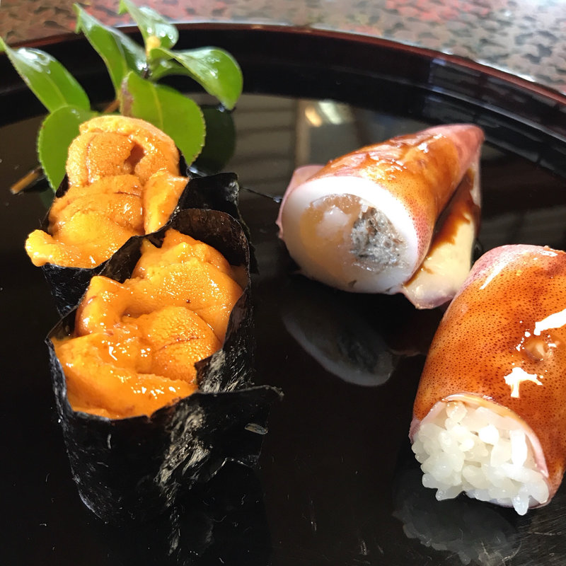 雲丹と子持槍烏賊(陸女鮨 )