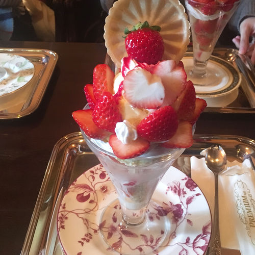 いちごのパフェ(あかね珈琲館 )の口コミ一覧 | おいしい！が