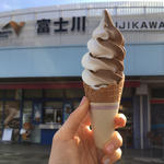 珈琲×丹那牛乳ミックスソフトクリーム(富士川サービスエリア（下り線）レストラン )