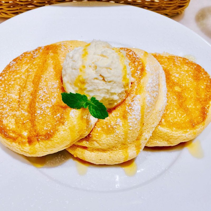 (幸せのパンケーキ 横浜中華街店)