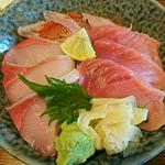 贅沢三昧丼(魚どん 然)