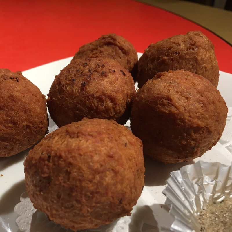 肉団子の揚げ物（椒塩）(銀座 維新號 本店)