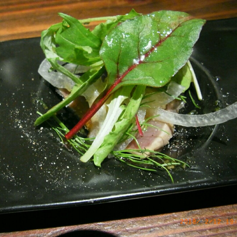 前菜(鰹のカルパッチョ)(キッチンコトコト （kitchen CotoCoto）)