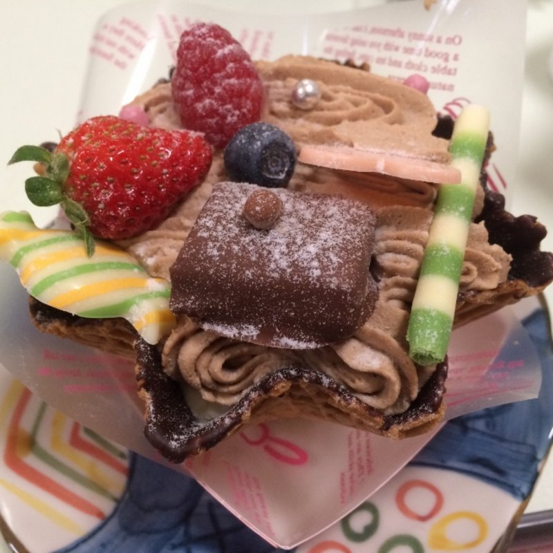 トリュフワッフル(トト洋菓子店)