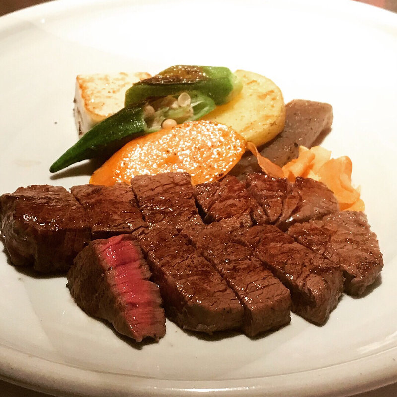 黒毛和牛フィレコース(ミートイン （Meat INN）)