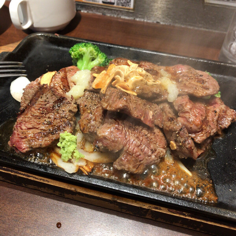 柔らか赤身肉 300g(いきなり！ステーキ 銀座4丁目店 )