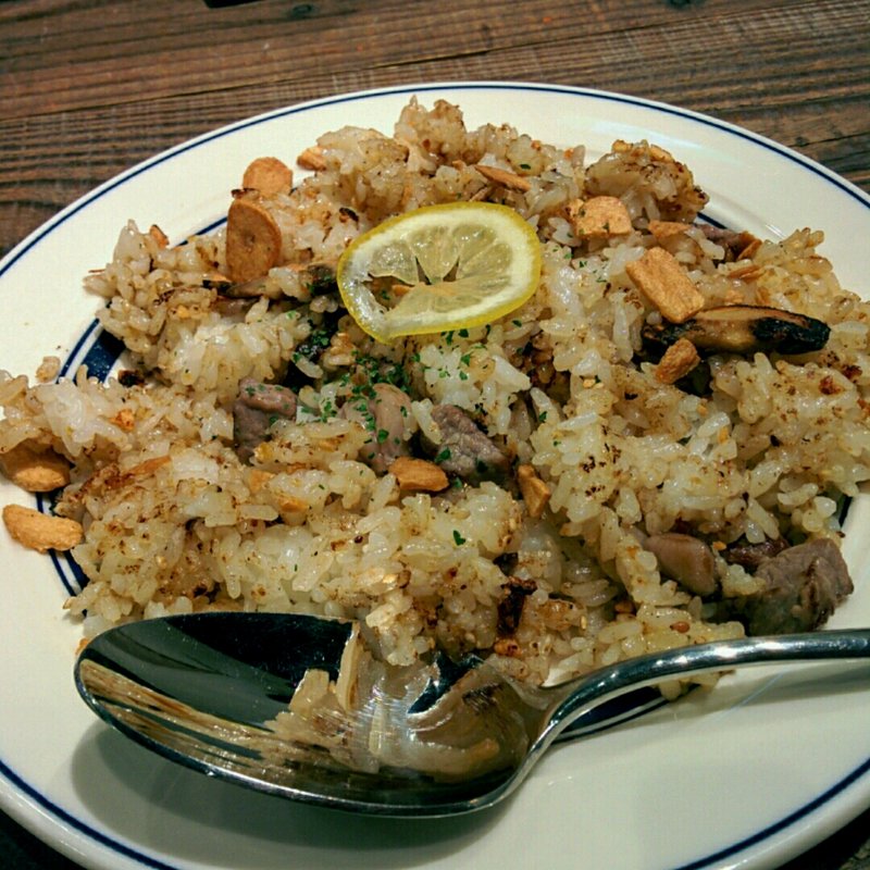 ガーリックライス(肉が旨いカフェ NICK STOCK 横浜ポルタ店)