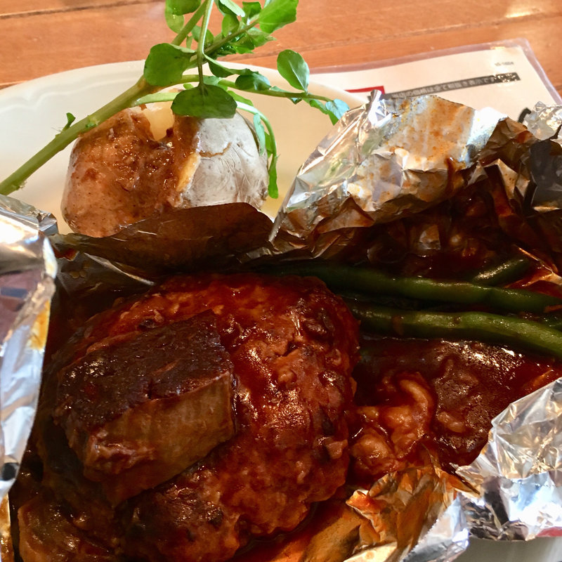 【ランチ】つばめ風ハンブルクステーキ(つばめKITCHEN アトレ品川店)