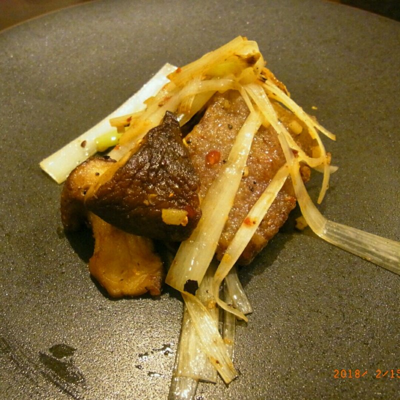 宮崎牛カイノミの北京風スパイス炒め(火ノ鳥 )