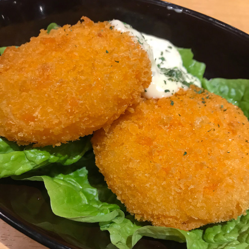 カニクリームコロッケ(焼肉きんぐ 金沢桜田店)