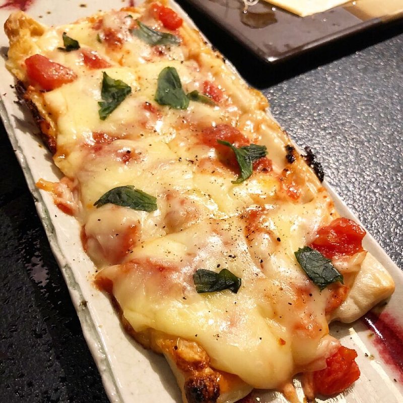 ピザ(酒亭道や)