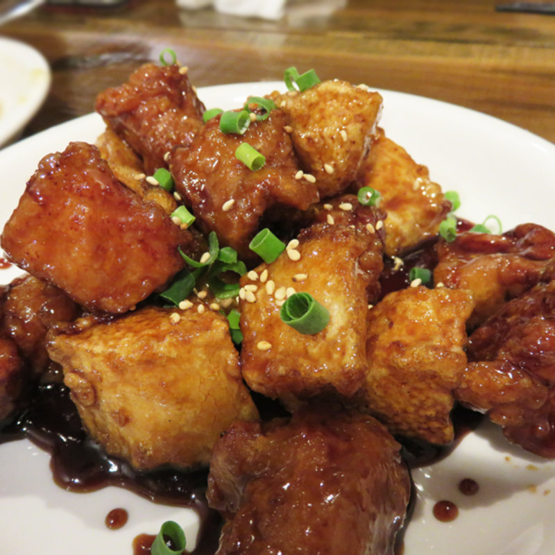 豚肉と山芋の黒甘酢あん炒め(中華菜 髙福)