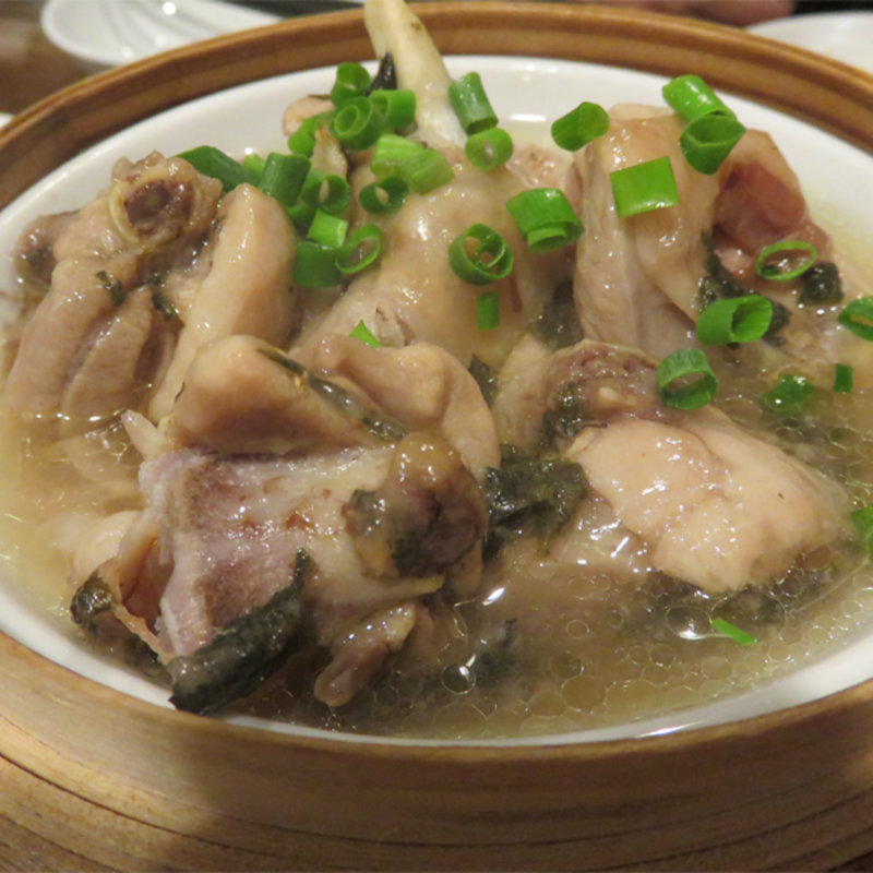 鶏肉の梅肉蒸し(中華菜 髙福)