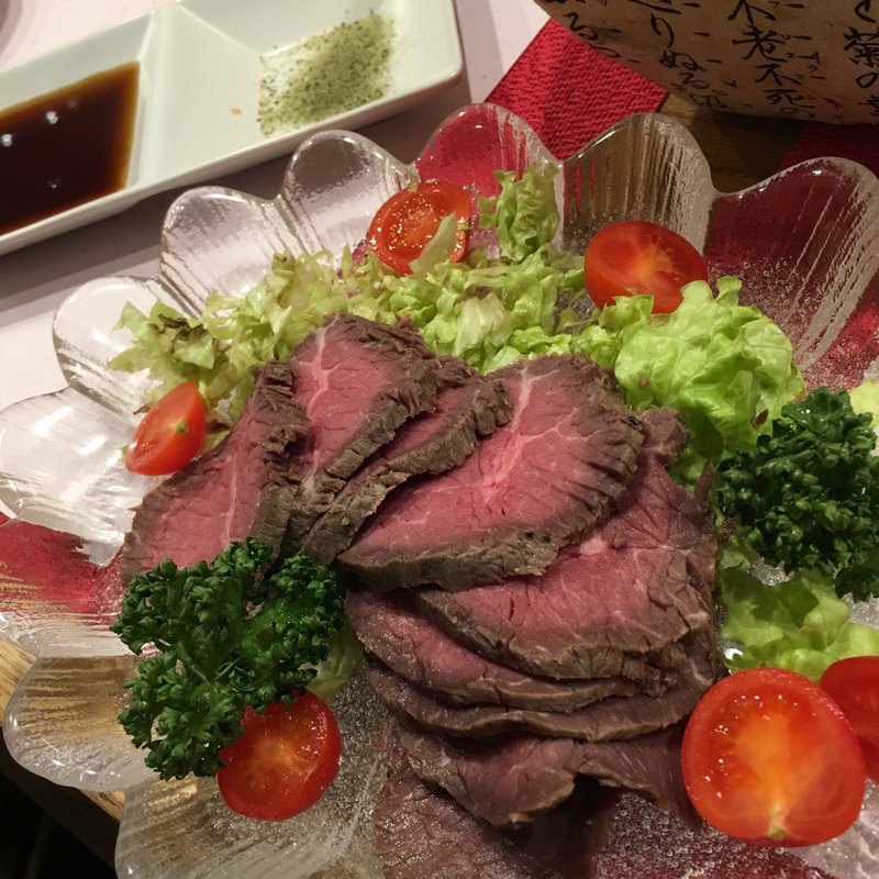 和牛のローストビーフ(粗酒粗餐 田なべ)