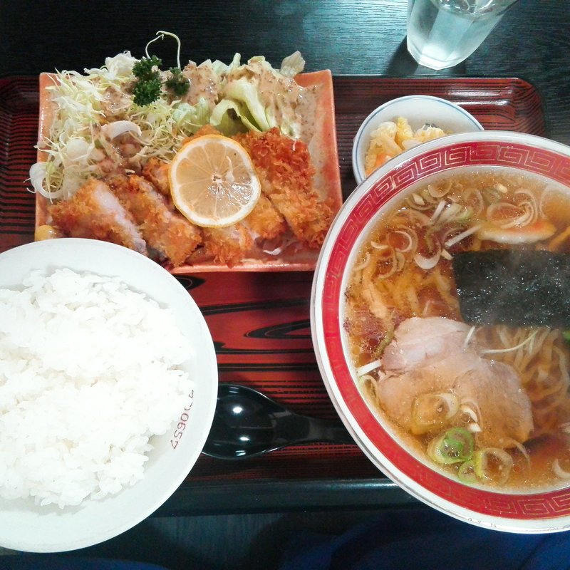 とんかつセット(寿亭 （コトブキテイ）)