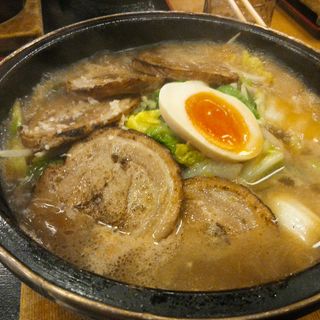 焦がし焼豚麺(石焼らーめん火山 郡山図景店 )