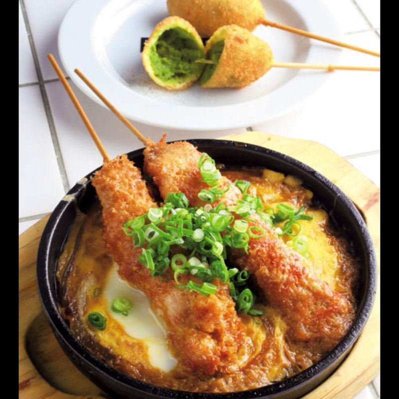 串カツの卵とじ(ブタバラ トゥー ザ ワールド)