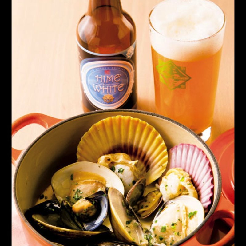 伊勢志摩の宝箱貝たちのキャセロール蒸しクラムチャウダー仕立て(三重テラス)