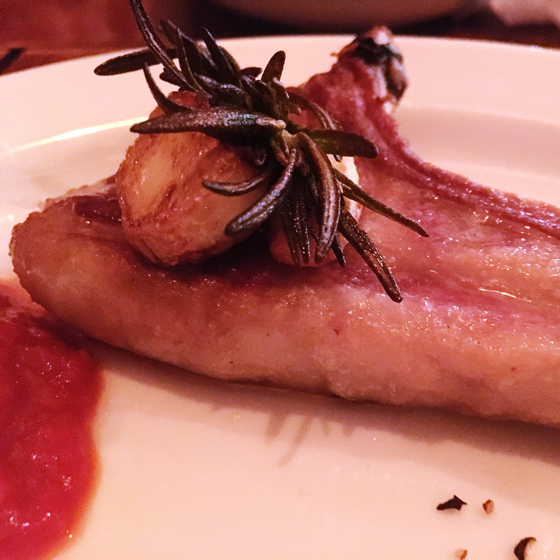 仔羊のロースト(ワイン食堂 久)