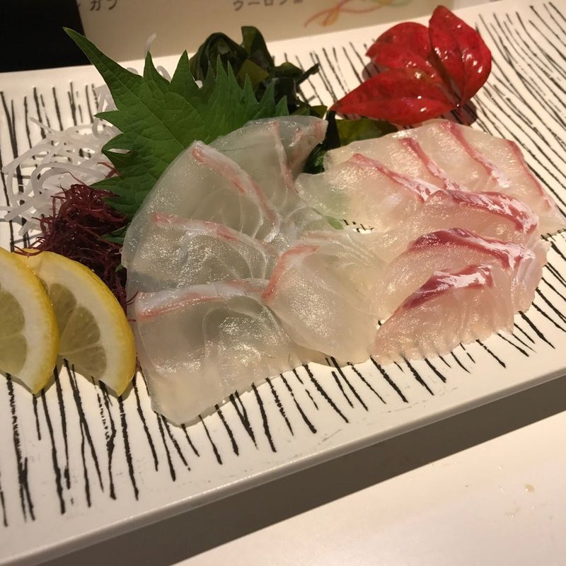 活、鯛刺身(食鳴市場ちゃい夢 )