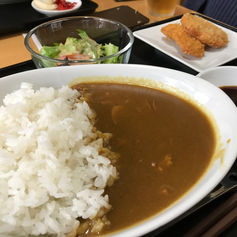 自慢の板長さんのチキンカレー(味処 とんぼ)